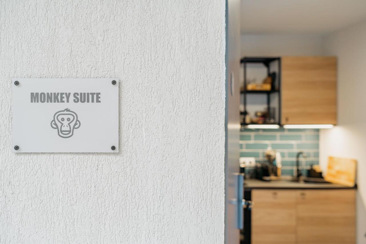 Monkey Suite Budapest Exteriör bild